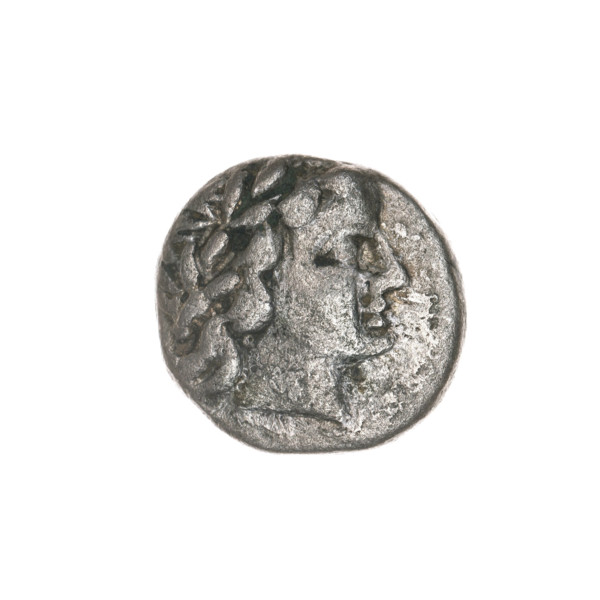 Triobol, Pantikapaion; obverse: head of Apollo in laurel wreath to the right; reverse: ear of corn