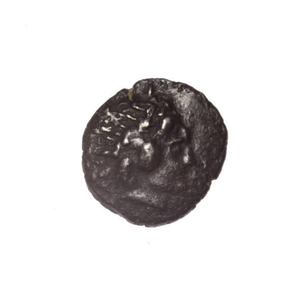 Diobol, Pantikapaion; obverse: head of Apollo right; reverse: lyre with inscription in two columns
