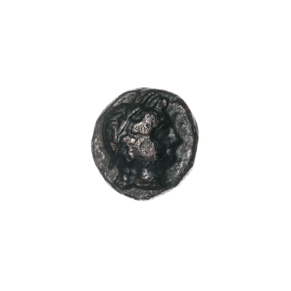 bronze coin, Pantikapaion; head of Apollo to the right; bow horizontally with an arrow below