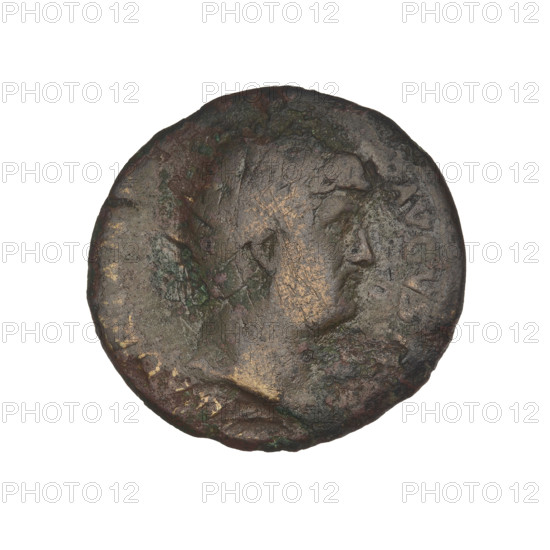 Dupondius, Hadrian (76–138; Roman emperor 117–138). Obverse: head of Hadrian in radiant crown