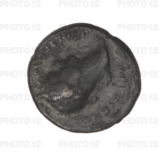Quarter (coin) of Hadrian (76–138; Roman emperor 117–138). Obverse: bust of Hadrian right, wearing