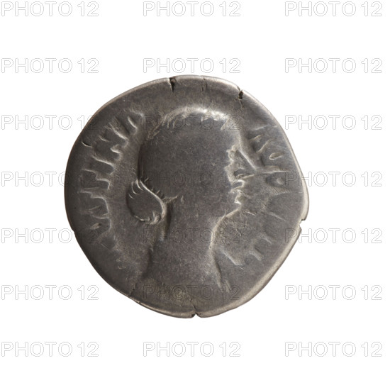 Denarius depicting Faustina the Younger (ca. 130–176; Roman empress 161–176) and Marcus Aurelius