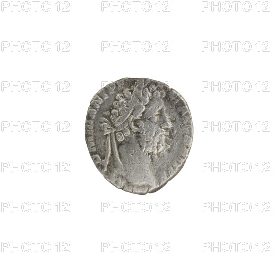 Denarius, Commodus (Roman emperor 177–192). Obverse: Head of Commodus in a laurel wreath facing