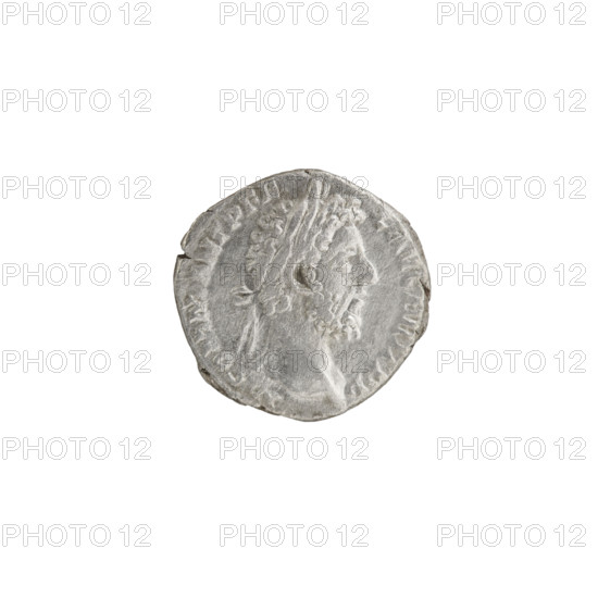 Denarius of Commodus (r. 177–192). Obverse: head of Commodus in a laurel wreath facing right,