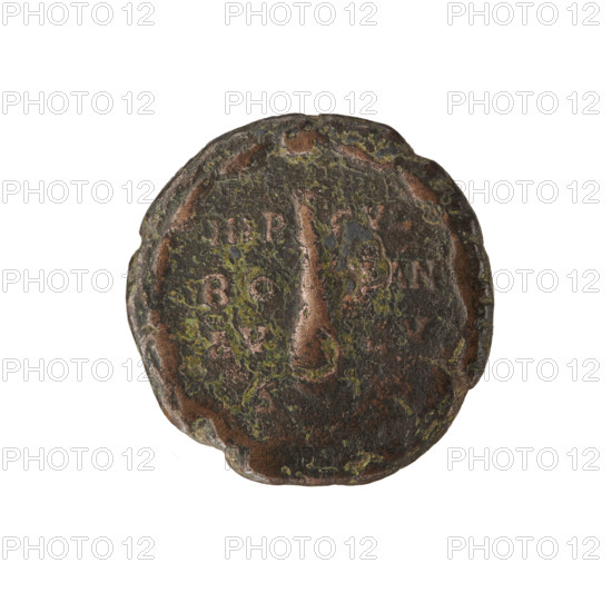 Commodus (161–192; Roman emperor 177–192), issuer and subject; iconography: clubs, wreaths, lion