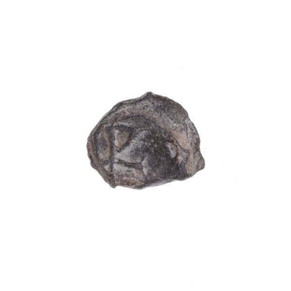 Fragment of a double-sided Drohiczyn seal. On one side a cross with one arm ending in a triangle