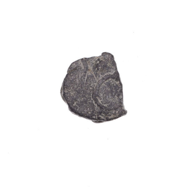 Fragment of a double-sided Drohiczyn seal. On one side a cross with one arm ending in a triangle