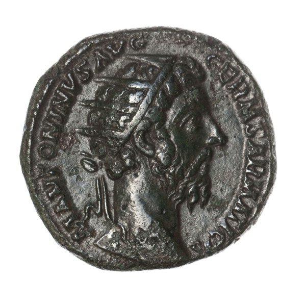 Dupondius of Marcus Aurelius (121–180; Roman emperor 161–180). Obverse: Head of Marcus Aurelius in