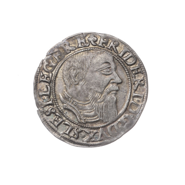 Obverse: Male bust in armour turned right with a beard and sideburns; in the rim between the pearly