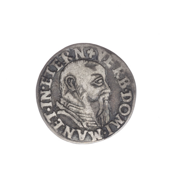 Male bust in armour turned right, with a beard and sideburns; obverse rim with pearl border and