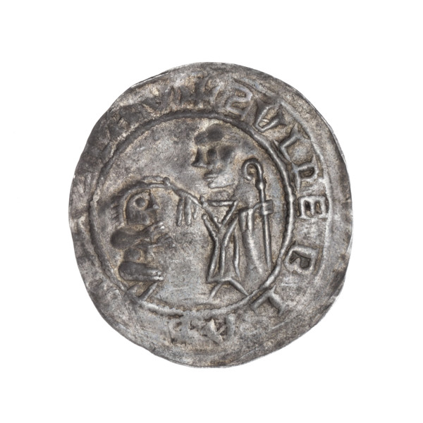 Bracteate, 1135–1138. Obverse in a pearl border: on the left, facing right, a kneeling prince shown
