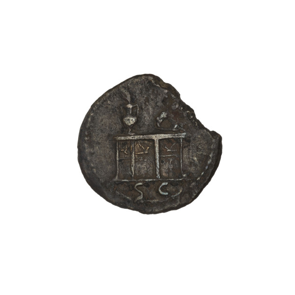 quarter, Trajan (53–117; Roman emperor 98–117), laurel wreaths, urns, heads, tables. Obv.: head of