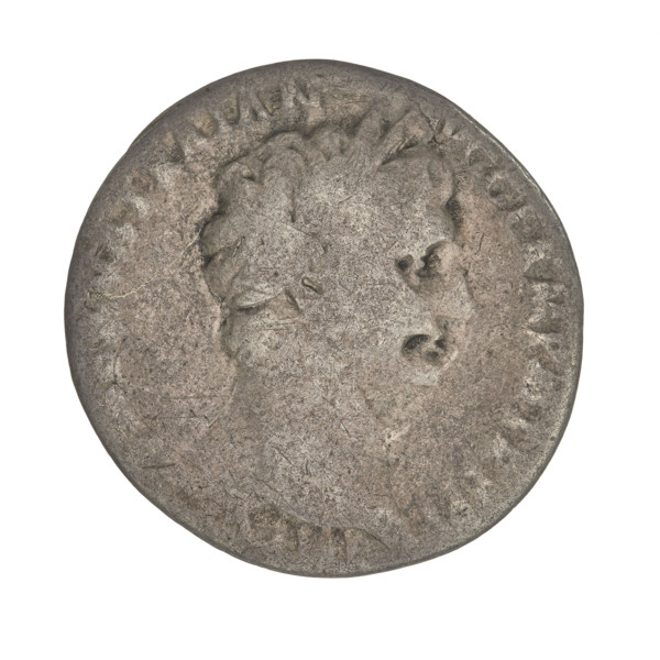 Cistophore of Trajan (53–117; Roman emperor 98–117). Obverse: head of Trajan in laurel wreath