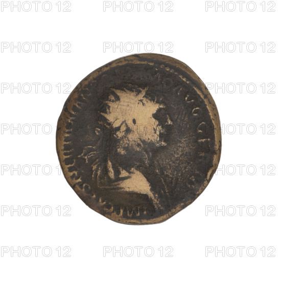 Trajan (53–117; Roman emperor 98–117). Obverse: head of Trajan in radiant crown facing right; rim