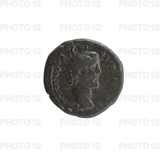 Denarius of Antoninus Pius (86–161; Roman emperor 138–161). Obverse: Head of Antoninus Pius without