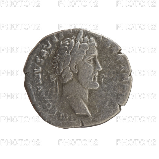 Denarius of Antoninus Pius (86–161; Roman emperor 138–161). Obverse: Head of Antoninus Pius in a