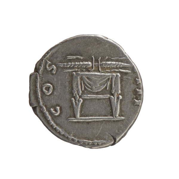 Denarius of Antoninus Pius (86–161; Roman emperor 138–161). Obverse: head of Antoninus Pius in a