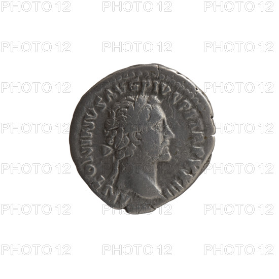 Denarius of Antoninus Pius (86–161; Roman emperor 138–161), obverse: head of the emperor in a