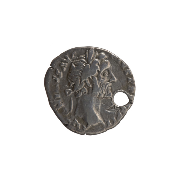 Denarius (with a hole), Antoninus Pius (86–161; Roman emperor 138–161) — issuer. Obverse: head of