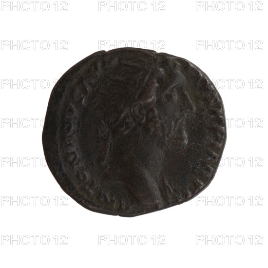 Dupondius; issuer: Antoninus Pius (86–161; Roman emperor 138–161). Obverse: Head of Antoninus Pius