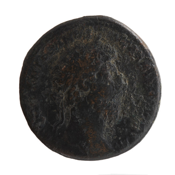 Sestertius of Marcus Aurelius (121–180; Roman emperor 161–180). Obverse: Head of Marcus Aurelius