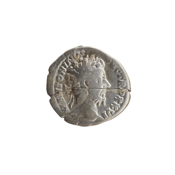 Denarius of Marcus Aurelius (121–180; Roman emperor 161–180). Obverse: Head of Marcus Aurelius with