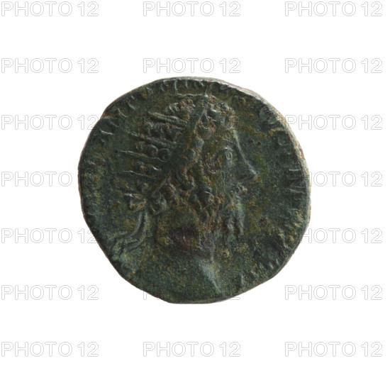 Dupondius, Marcus Aurelius (121–180; Roman emperor 161–180), issuer; obverse: head of Marcus