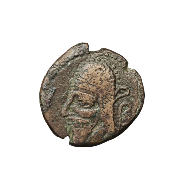 Bronze coin of Vologases V (191–208). Obverse: head of Vologases V left wearing a tiara and a