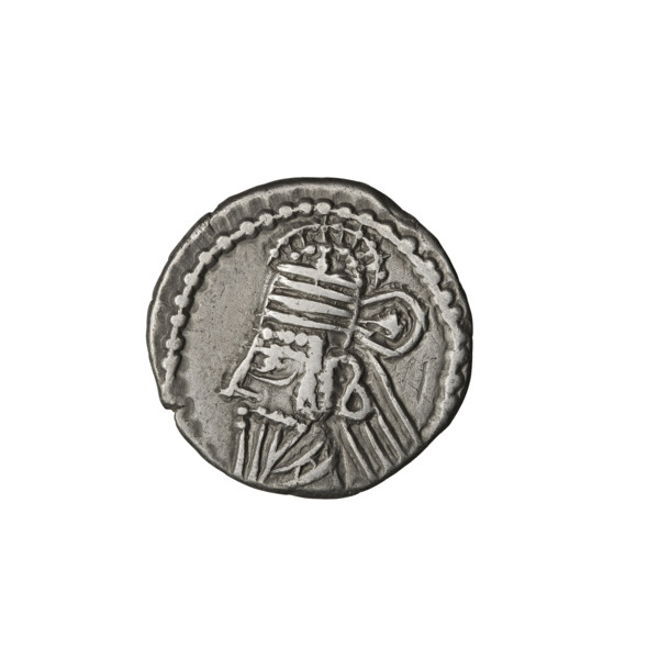 Drachma; Artabanos IV (king of Parthia; 213–224 AD) and Arsakes I (king of Parthia; ca. 247–217 BC)