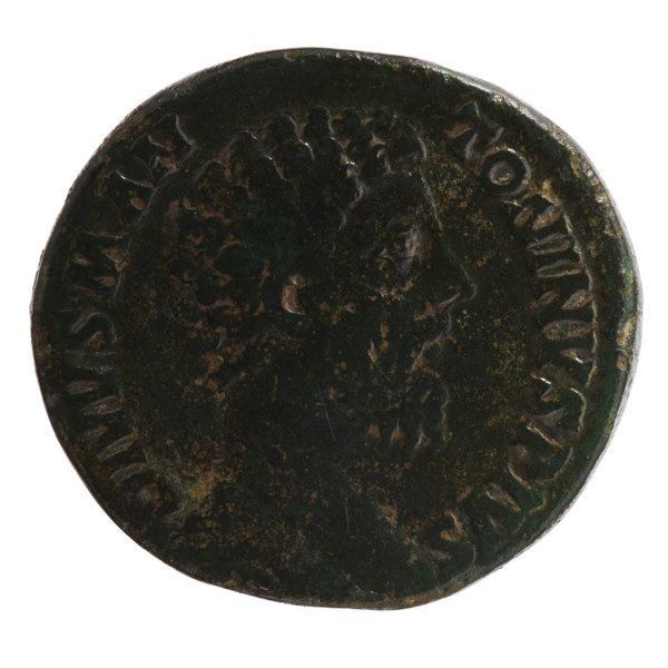 Sestertius, posthumous issue for Marcus Aurelius (121–180; Roman Emperor 161–180) bearing Commodus