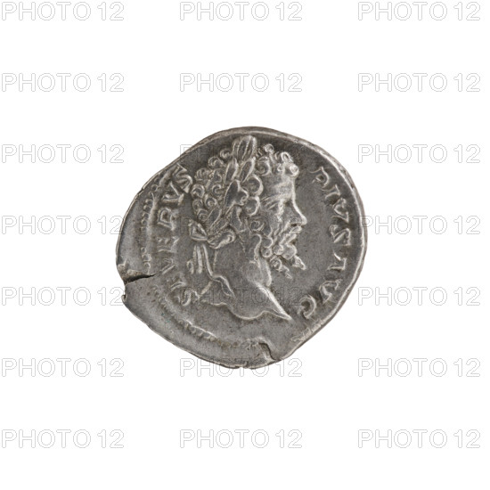 Denarius, trophies, Septimius Severus (Roman emperor; 146–211) — iconography: prisoners. Obverse: