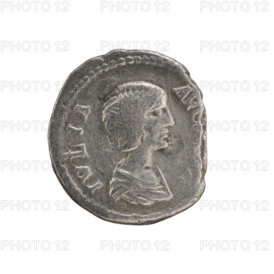 Denarius, Julia Domna (ca. 160–217; Roman empress 193–211). Obverse: IVLIA AVG, bust of Julia Domna