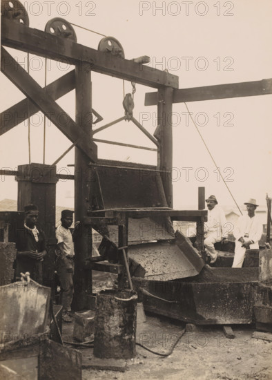 On top of the pouring jetty, Ocean Harbor Belawan, photograph, Scaffolding used to pour the