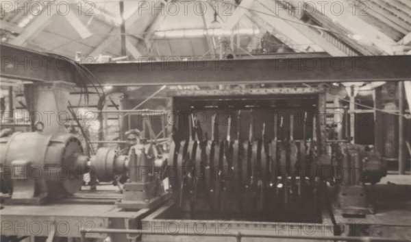 Canecutter, photograph, Electrically powered rotor of the canecutter at the Kaliwoengoe Sugar