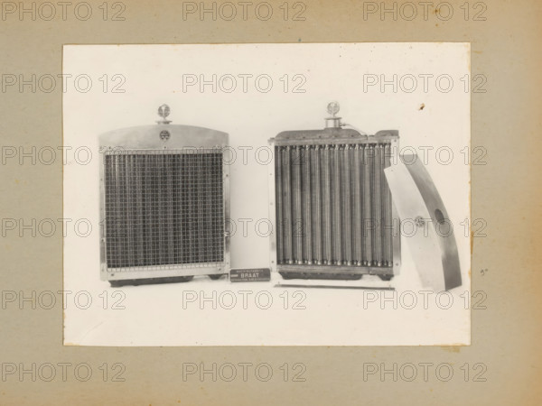 Radiator for roller, album page, photograph, Album page with a photo of the front and back of a