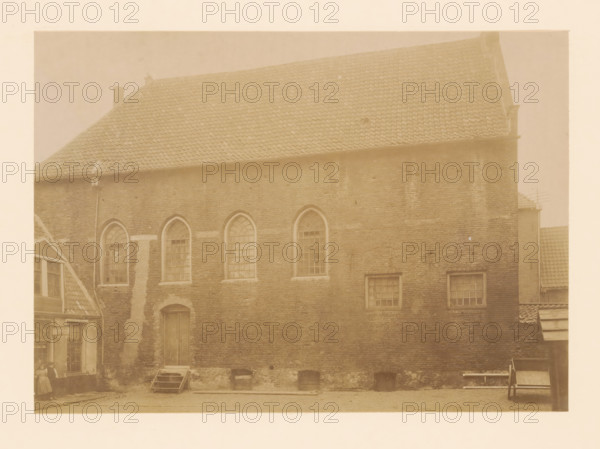 View of the synagogue in Zwolle, photograph, annotation: 'Synagoge, Zwolle', annotation: 'Zwolle