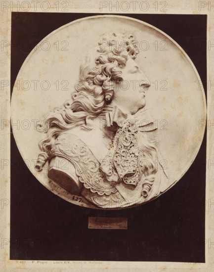P. Puget Louis XIV. Musée de Marseille., Relief with profile portrait of King Louis XIV, by P.