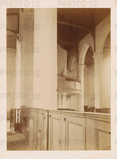 Interior of the Reformed Church of Noordwijk-Binnen, photograph, annotation: 'NH Church, interior,