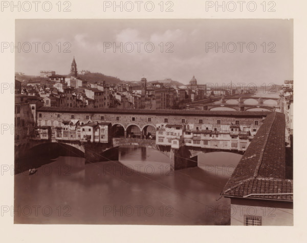Ponte Vecchio, rifondato nel 1355 coll'opera di Taddeo Gaddi, Ponte Vecchio over the Arno in