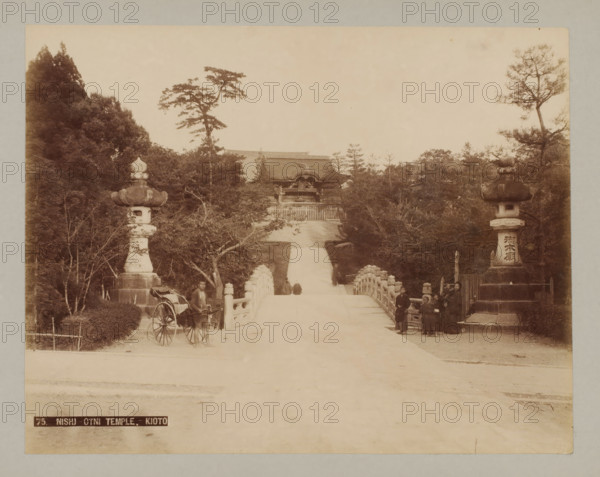75. Nishi-Otni Temple.-Kioto, Nishi-Otani Temple, Kyoto, photograph, number: '7.', c. 1895 - c.