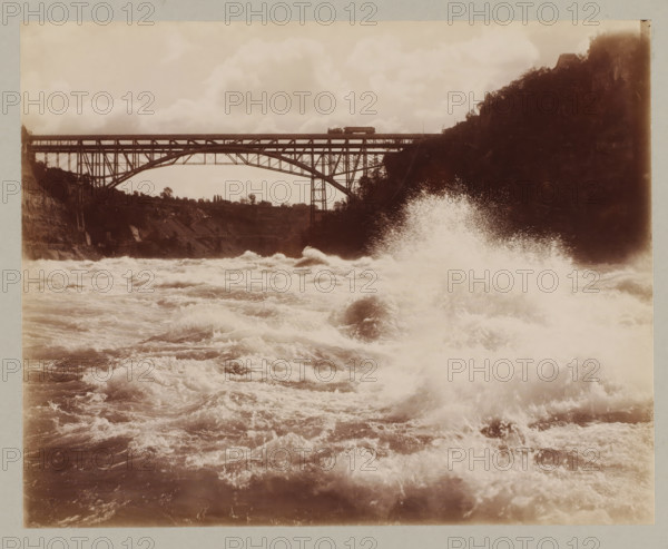 Bridge between America and Canada, United States, Canada, photograph, Bridge between America and
