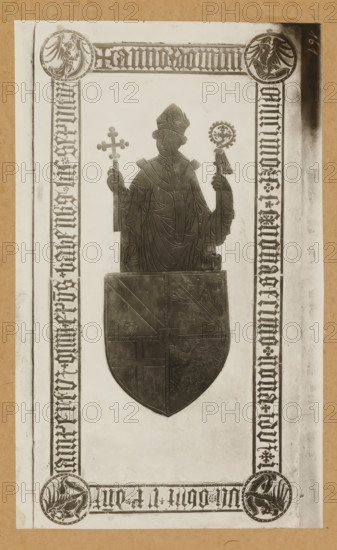Tomb of Lamprecht von Brunn in Bamberg Cathedral, Grabplatte d. Bischofs Lambert v. Brun (1398),