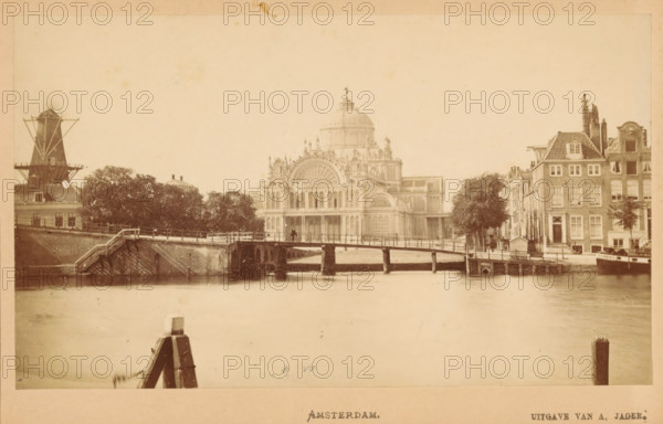 Amsterdam, View of the Palace of Popular Industry in Amsterdam, photograph, publisher: Andries