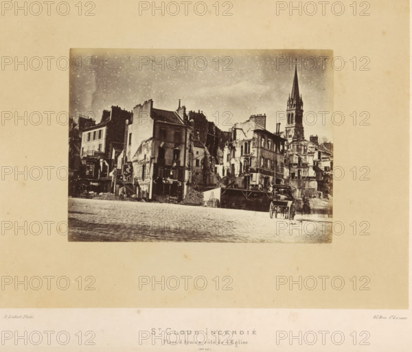 St. Cloud Incendié. Place d'Armes, côté de l'Eglise, View of the Place d'Armes in Saint-Cloud after