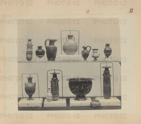 Eleven Egyptian vases and a cup and a pot, photograph, page, number: 'II', c. 1890 - c. 1895,