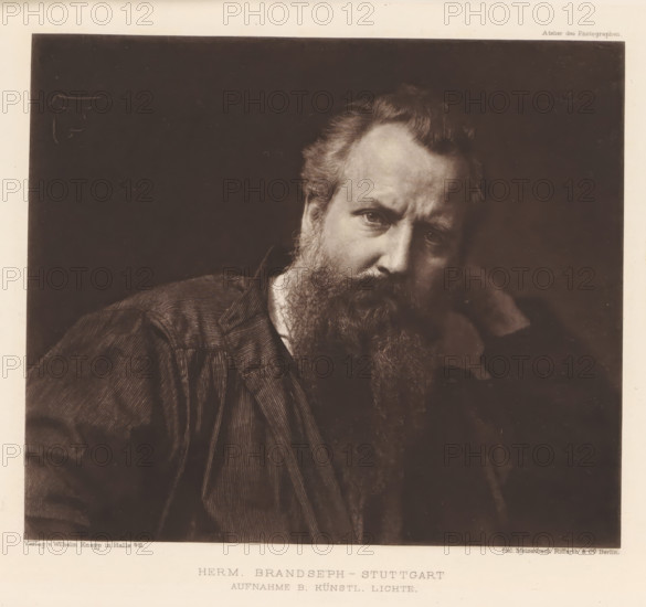 Portrait of an unknown man, page, photomechanical print, inscription: 'AUFNAHME B. KÜNSTL. LICHTE
