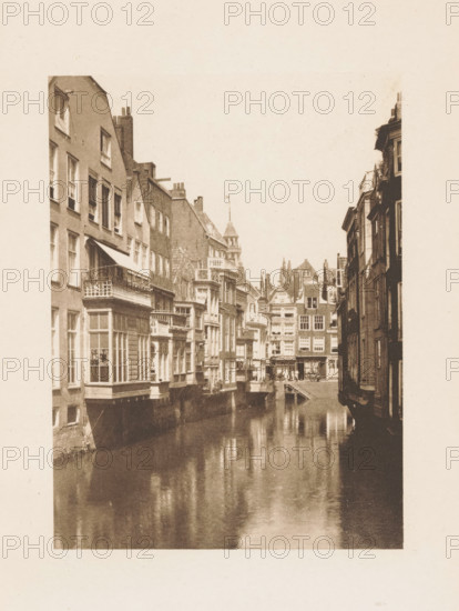 View of Het Steiger in Rotterdam, page, photomechanical print, title: 'The Steiger, Rotterdam',