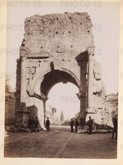 View of an ancient city gate of Rome, photograph, page, Rome, c. 1850 - in or before 1860,