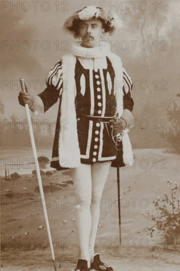 Portrait of Arnold Cornelis Maas Geesteranus in costume, album page, photograph, carte-de-visite,