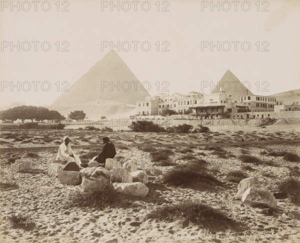 Hotel Mena - House and pyramids, View of the Pyramids of Giza with Hotel 'Mena House' in the